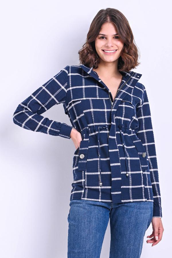 PARKA CON CAPUCHA