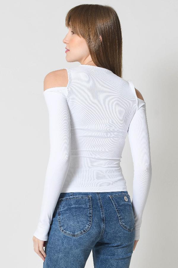 BLUSA HOMBRO ABIERTO