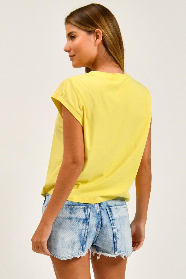 T-SHIRT