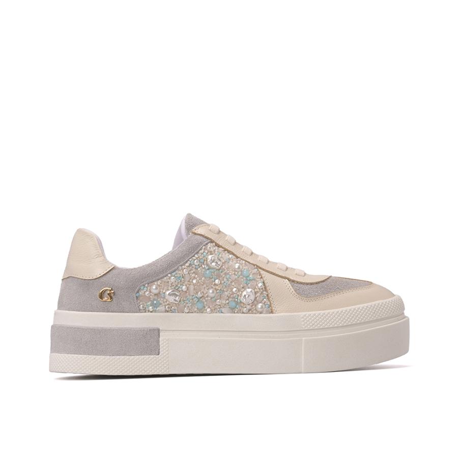 TENIS