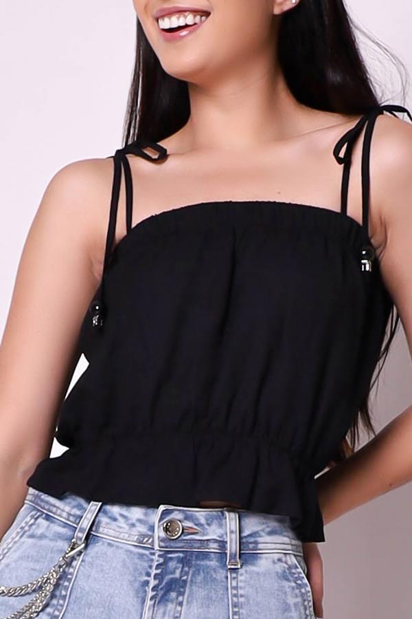 TOP CON TIRAS AMARRADAS