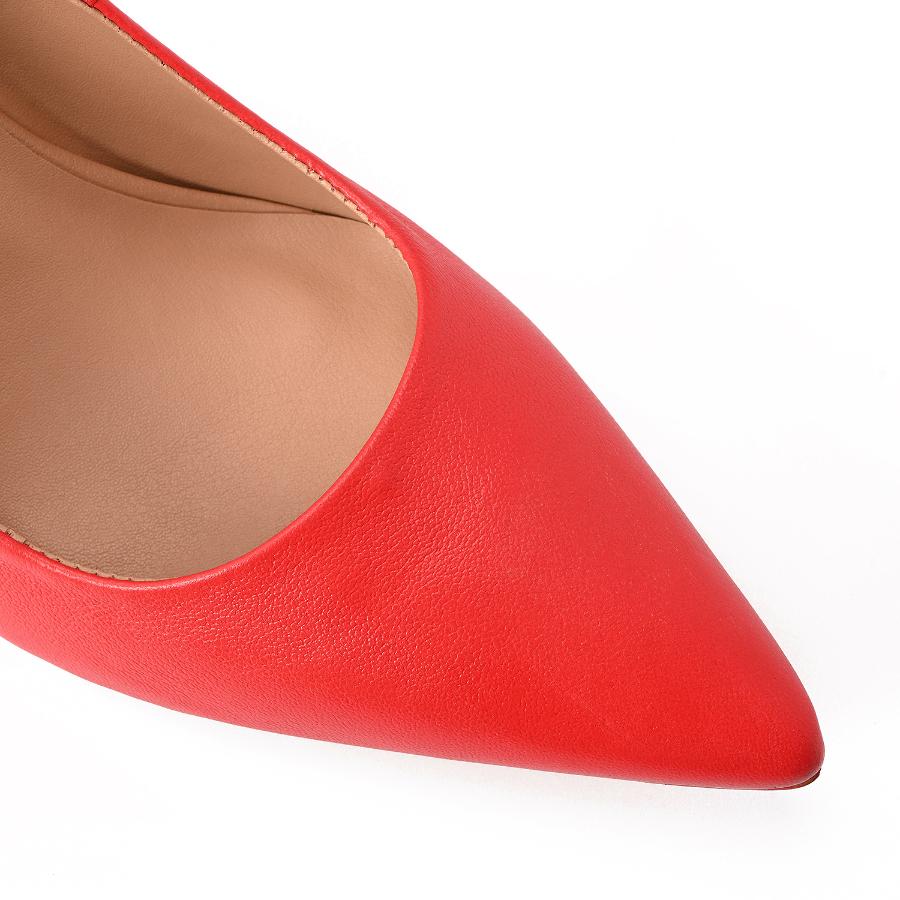 STILETTO