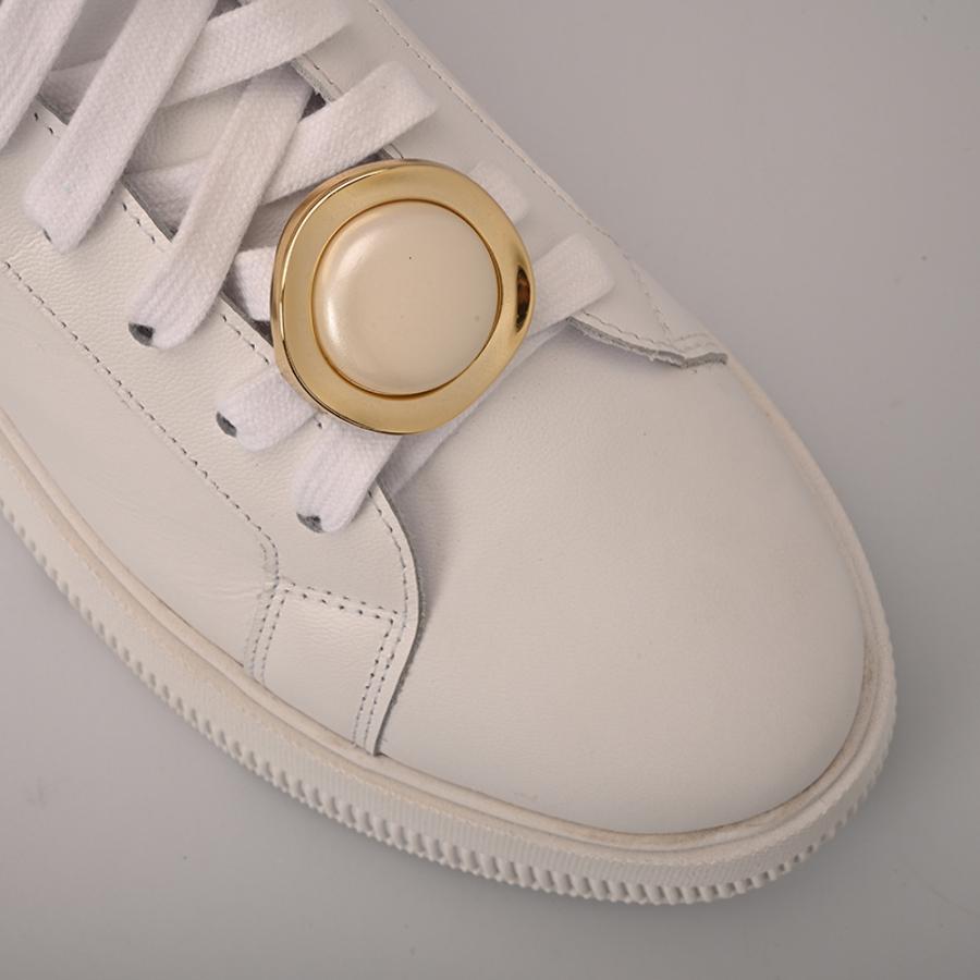 TENIS