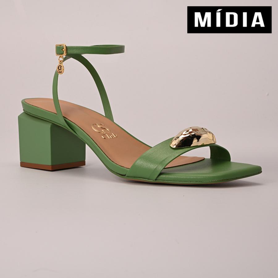SANDALIA