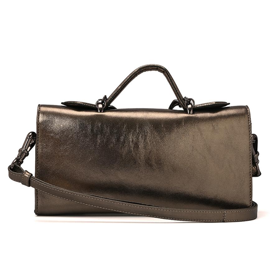 CARTERA DE MANO