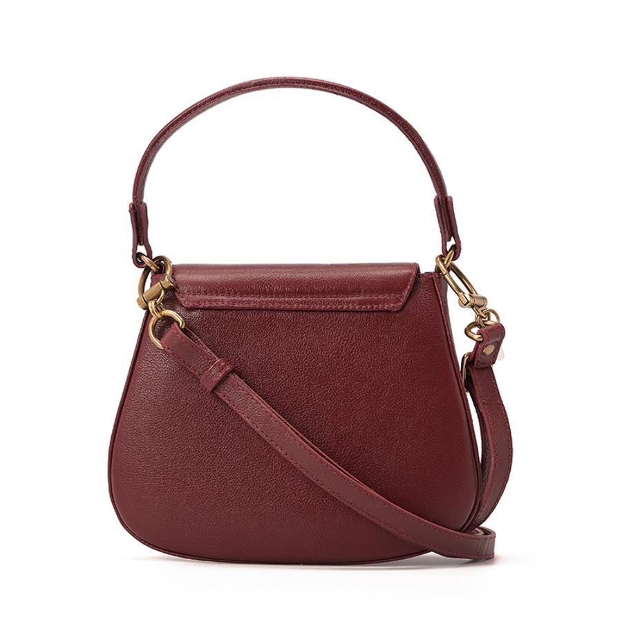 CARTERA DE MANO
