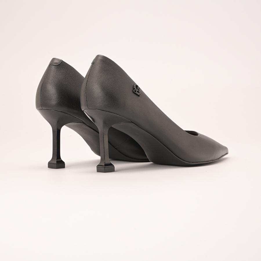 STILETTO