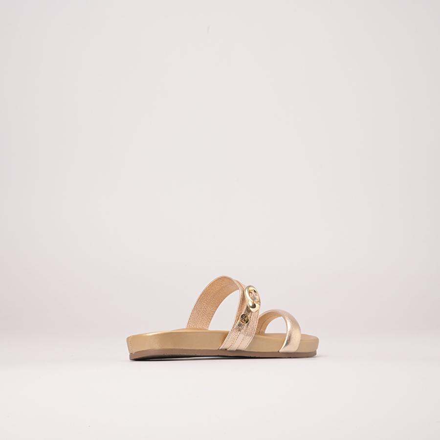 SANDALIA
