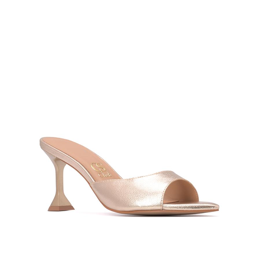 SANDALIA